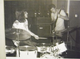 50523389_214761182696153_5451272801044398080_n