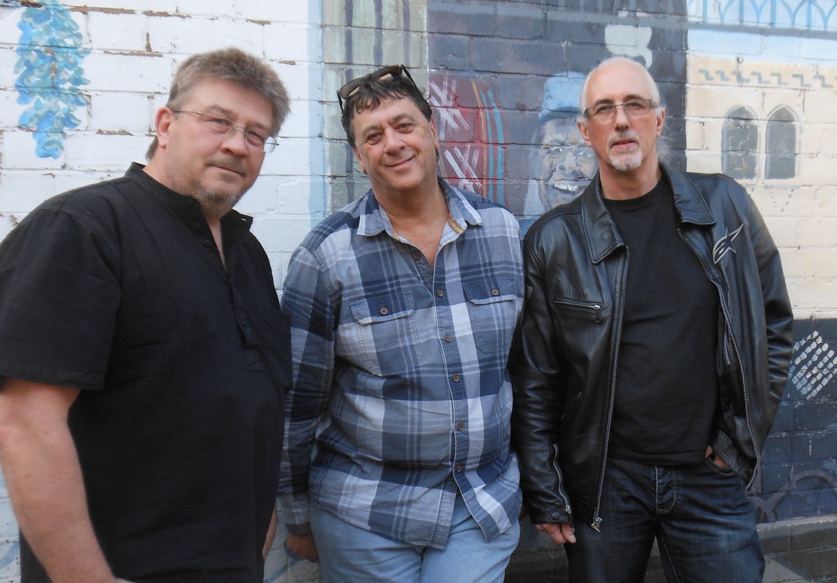 Band Photo 4
